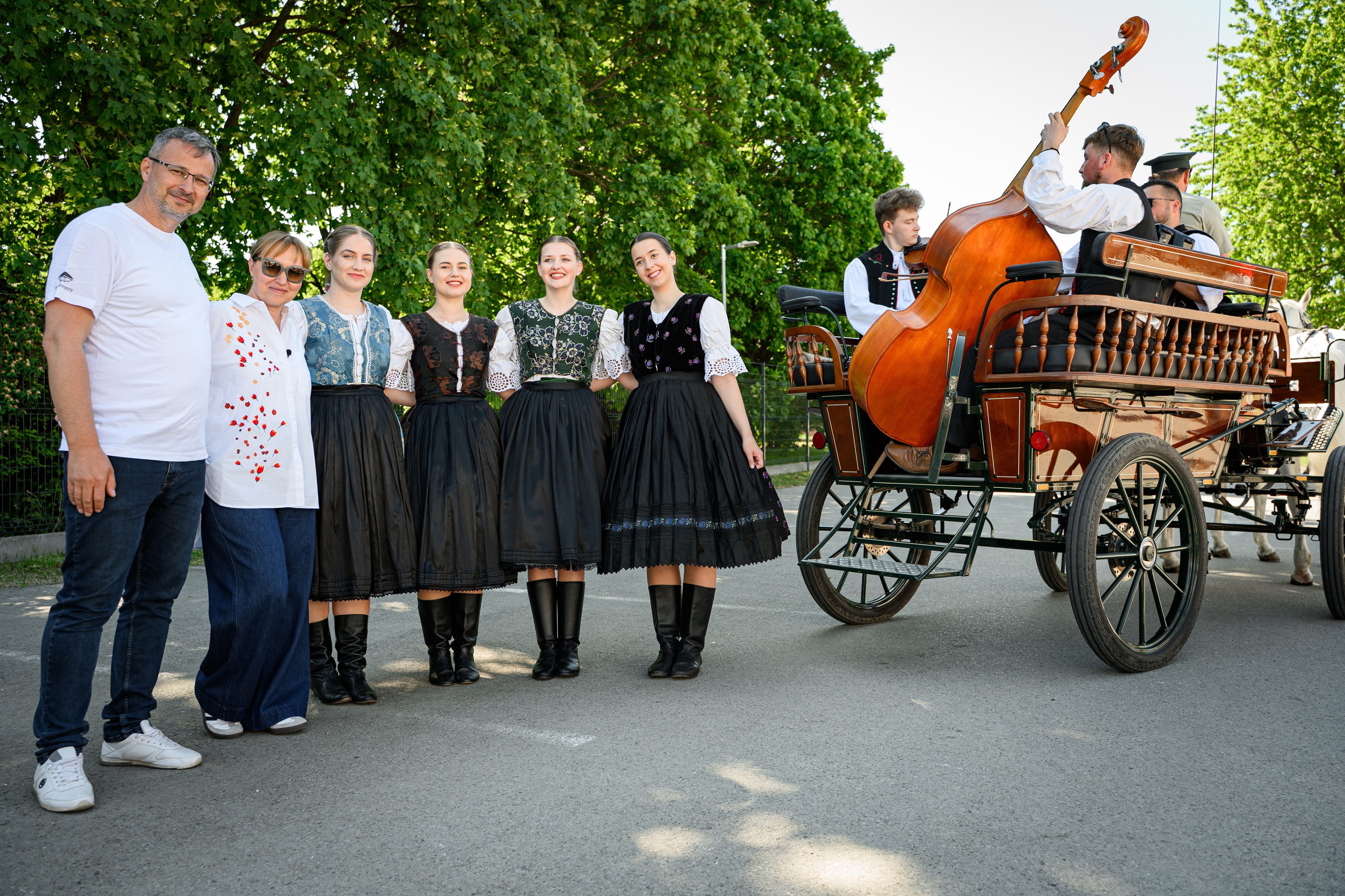Stavanie maja_26-048.jpg